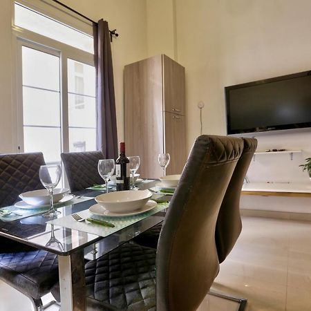 Charming Valletta 1 Bedroom Apartment Off Republic Street Sleeps 4 Extérieur photo