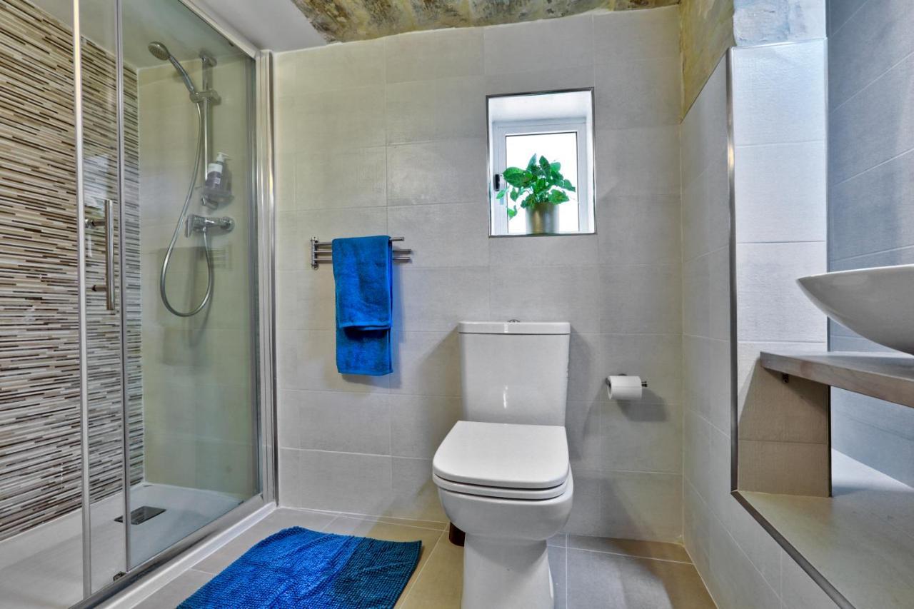 Charming Valletta 1 Bedroom Apartment Off Republic Street Sleeps 4 Extérieur photo