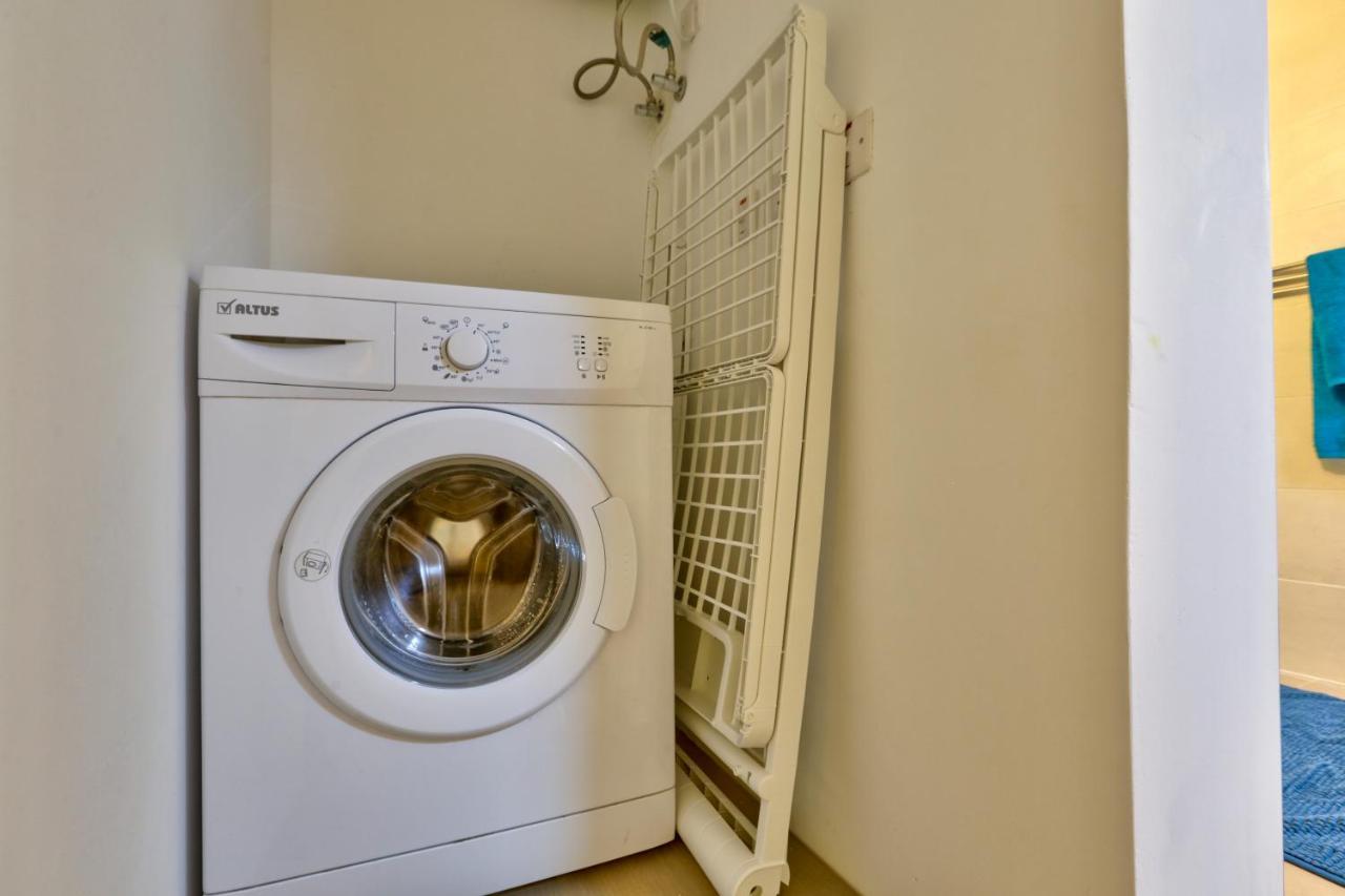 Charming Valletta 1 Bedroom Apartment Off Republic Street Sleeps 4 Extérieur photo